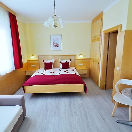 Pension Kathi Sankt Kanzian am Klopeiner See Pokoj fotografie